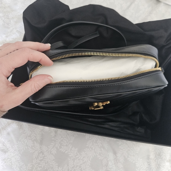 Yves Saint Laurent Black Quilted Leather Crossbody Bag - Picture 4 of 7